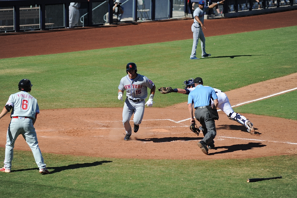 Seals_World_Series_2016 (1157).JPG - (c)2010 DeVetter